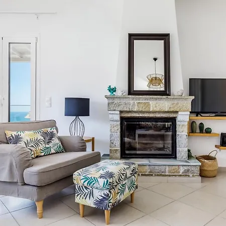 Ifigeneia με πισίνα και υπέροχη θέα Villa Skopelos stad