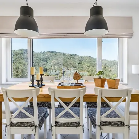 Villa Ifigeneia με πισίνα και υπέροχη θέα *