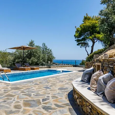 Ifigeneia με πισίνα και υπέροχη θέα *